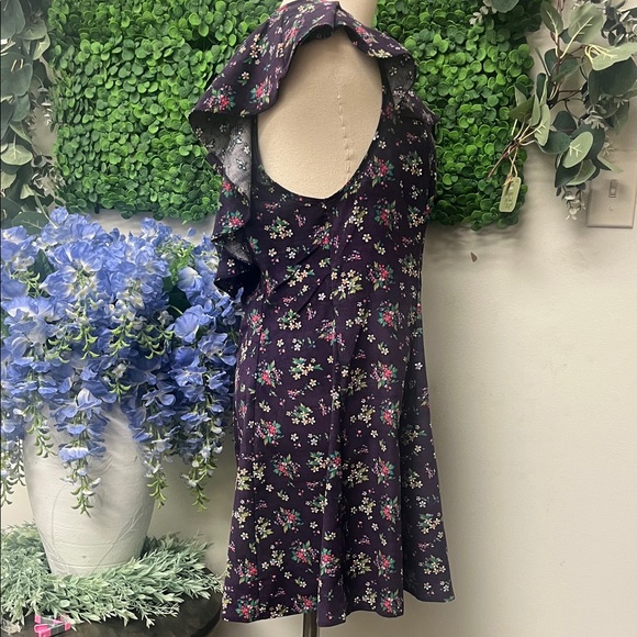 ****NWT*****Free People Purple Floral Romper - Picture 6 of 8